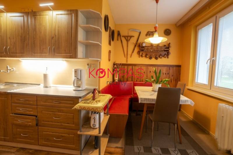 kuchyňa s jedálňou.jpg